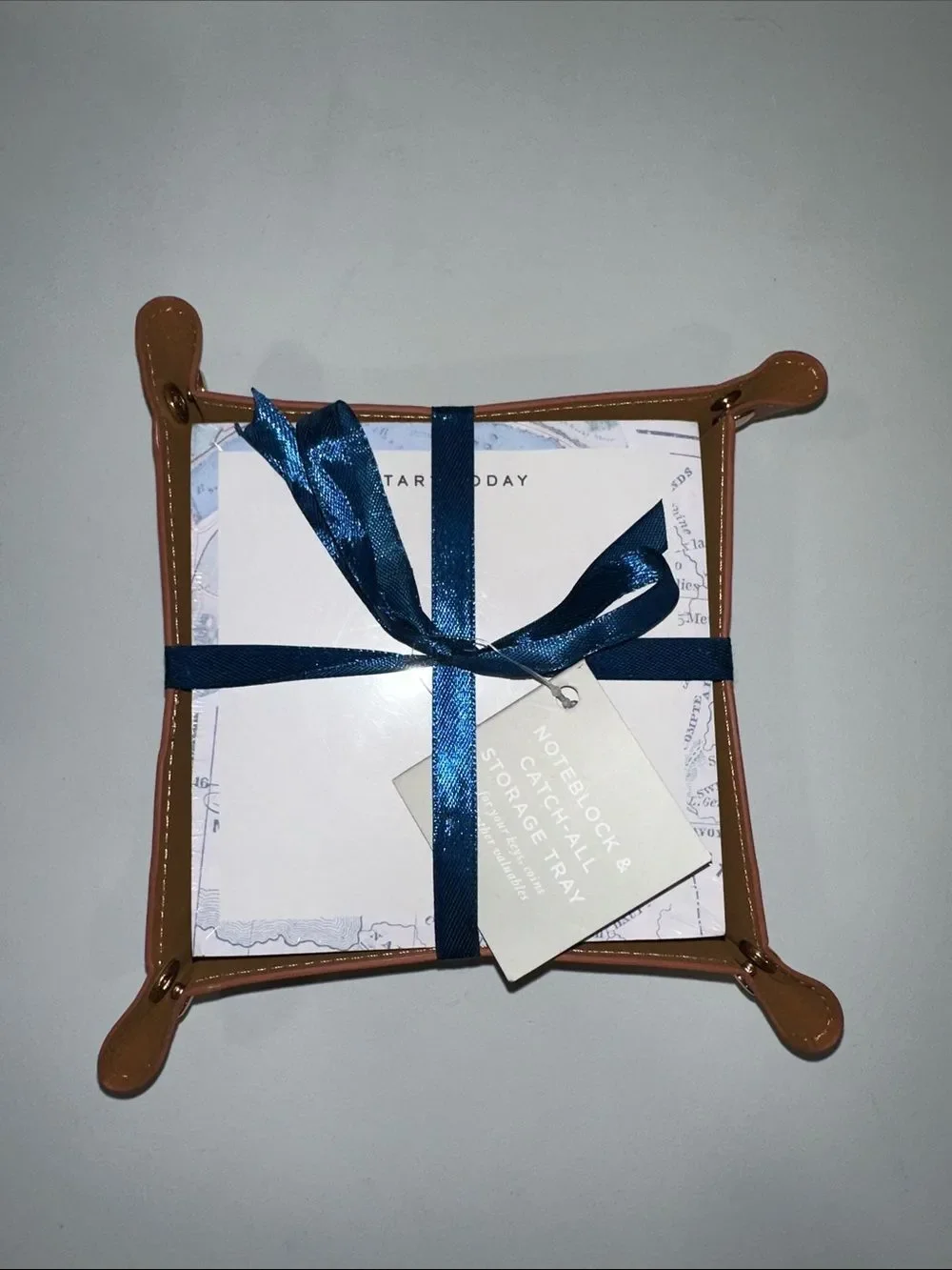 FRINGE Brown Faux Leather Catch All Storage  Tray & Map Start Today Noteblock